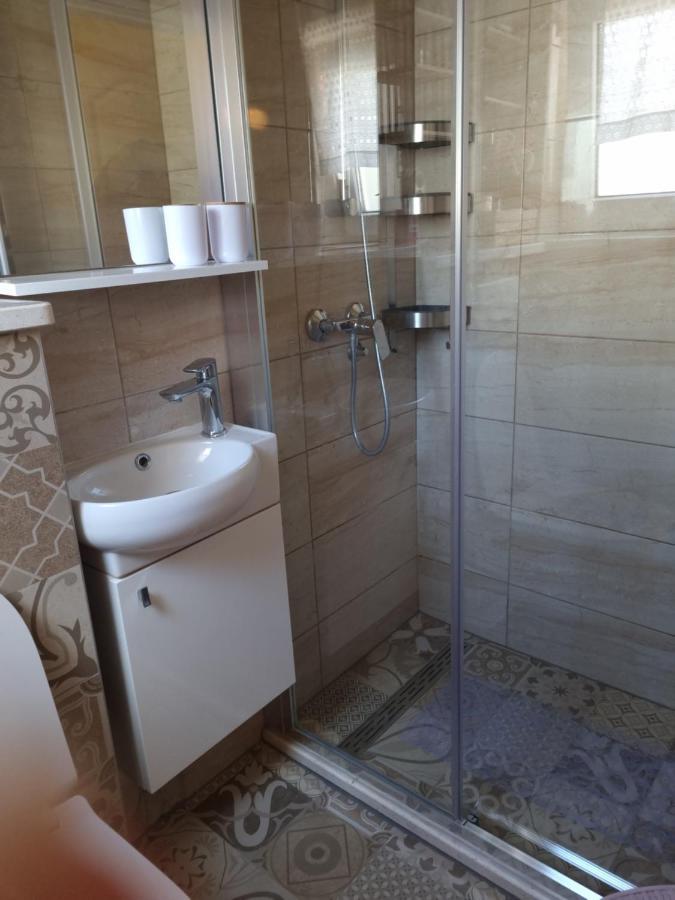 Delmar Apartment Komiza Luaran gambar