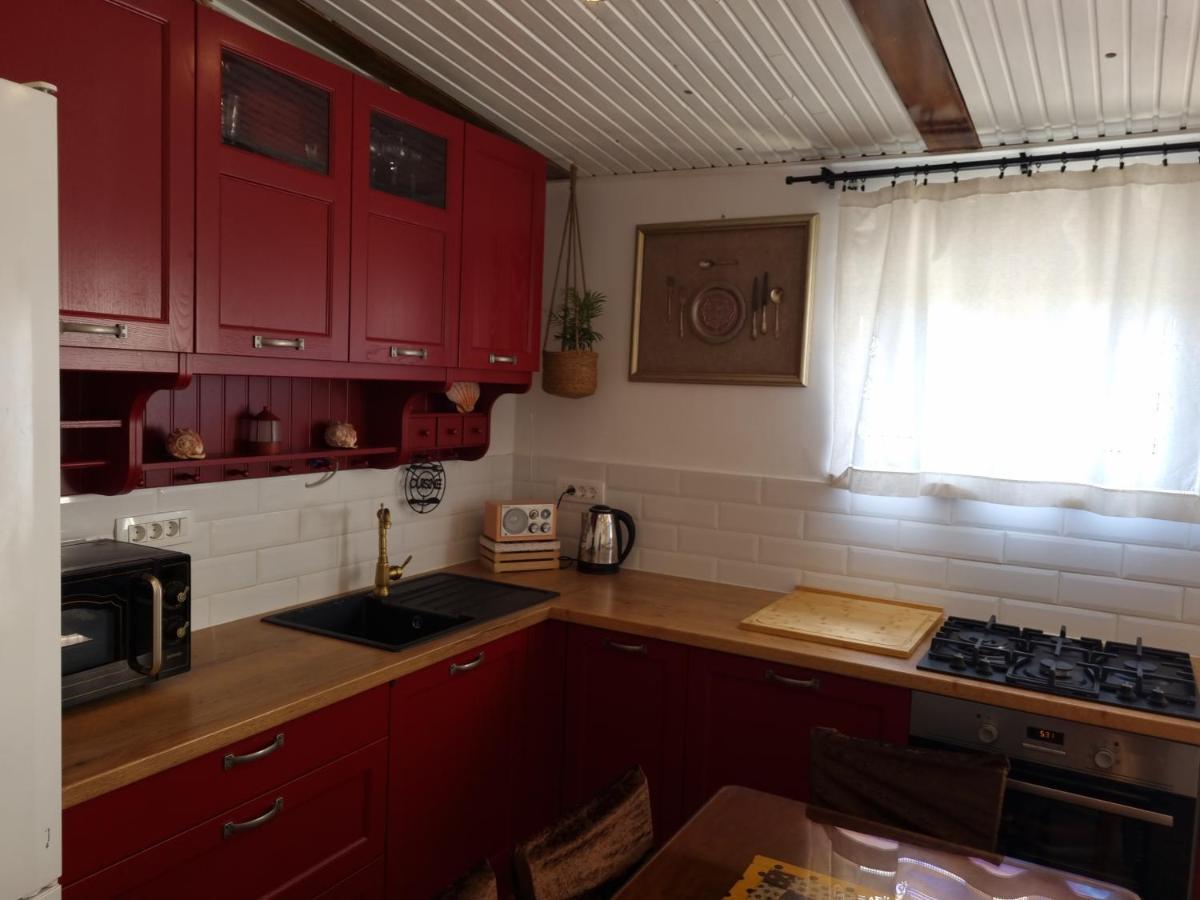 Delmar Apartment Komiza Luaran gambar
